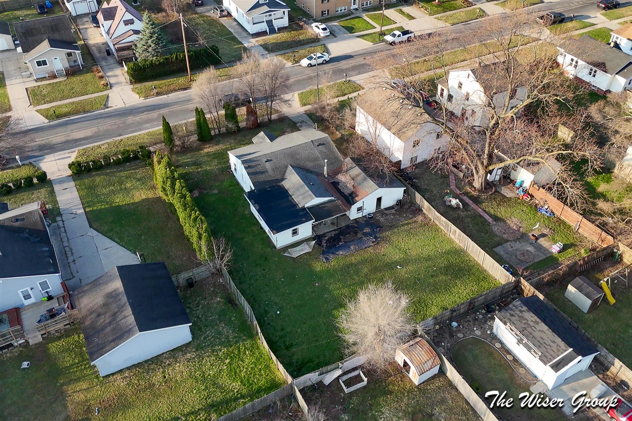 115 Wilbur Street, Grand Rapids, MI, 49548-3326