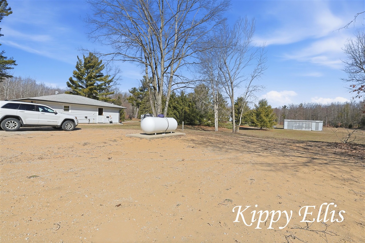 2860 Fenner Road, Muskegon, MI, 49445-1822