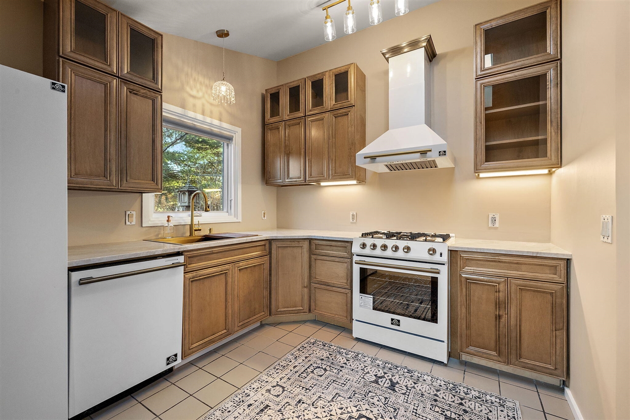 7524 Turnberry Court, Portage, MI, 49024-7842