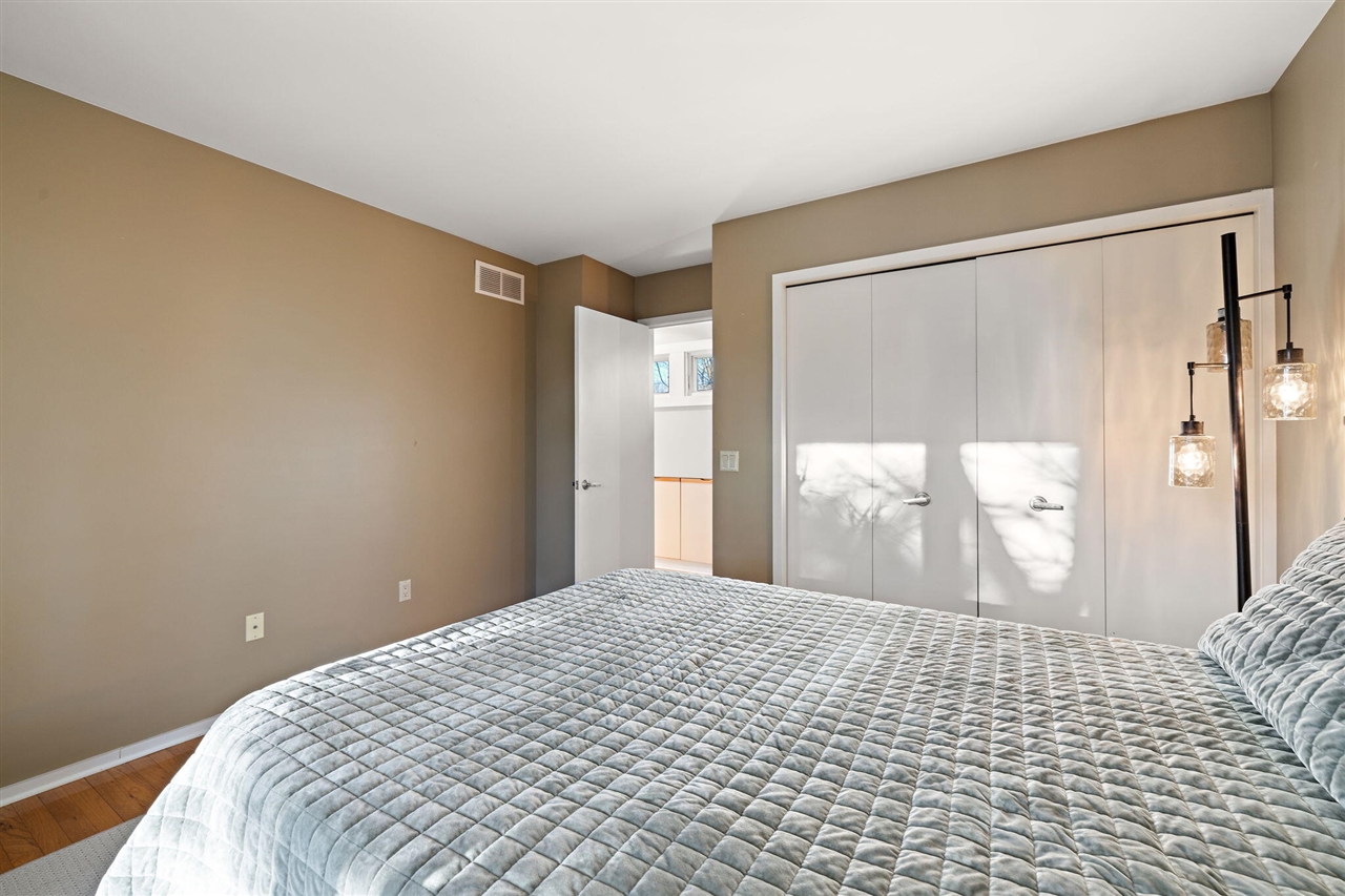 7524 Turnberry Court, Portage, MI, 49024-7842