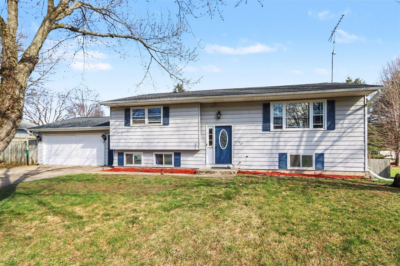 1409 Bacon Avenue, Portage, MI, 49002-7116