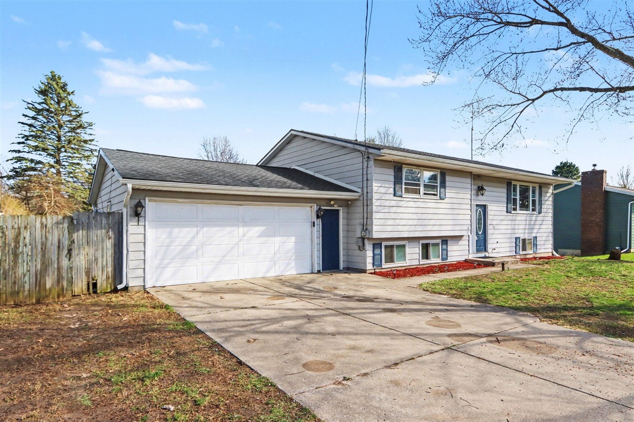 1409 Bacon Avenue, Portage, MI, 49002-7116