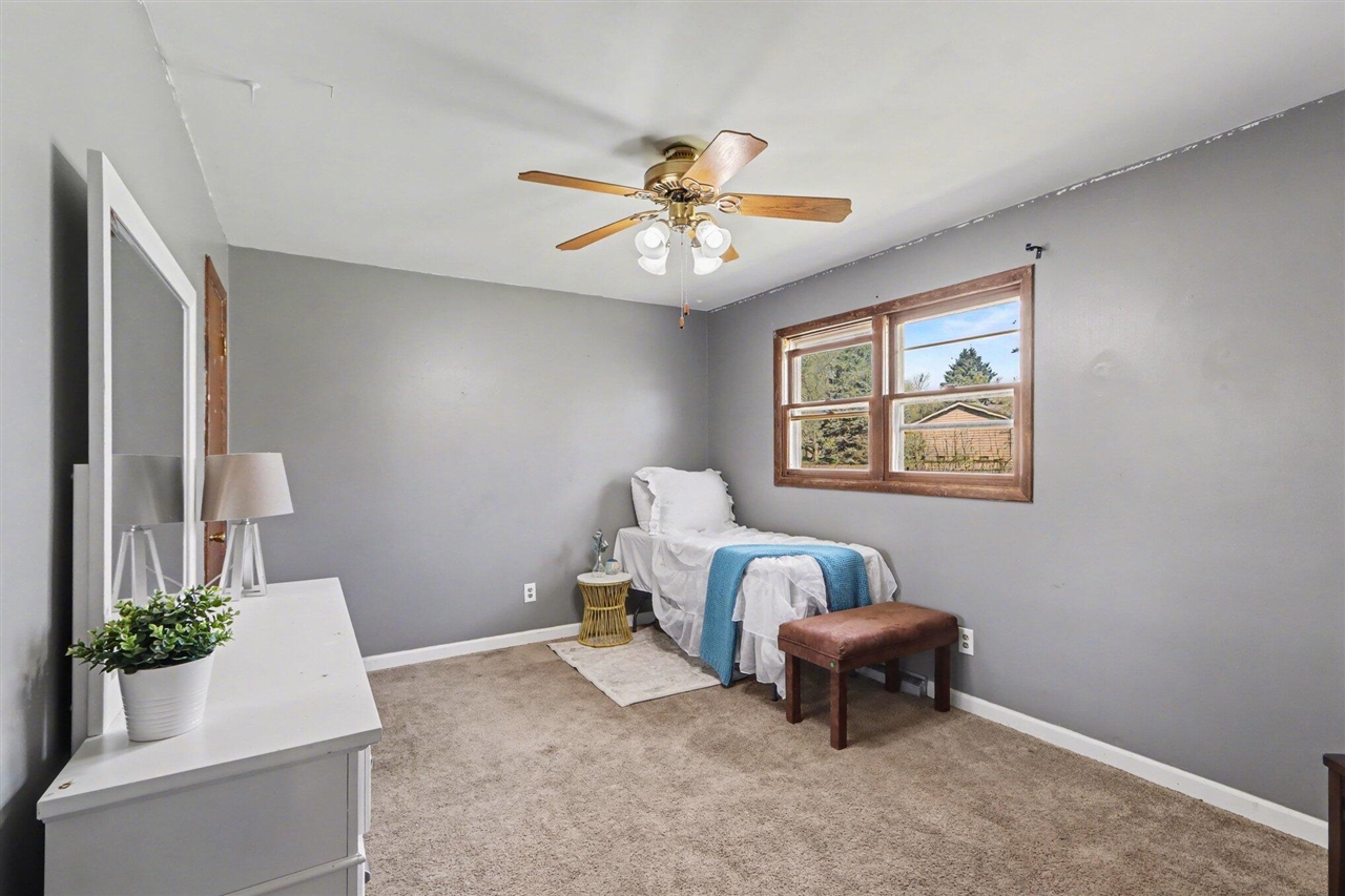 1409 Bacon Avenue, Portage, MI, 49002-7116