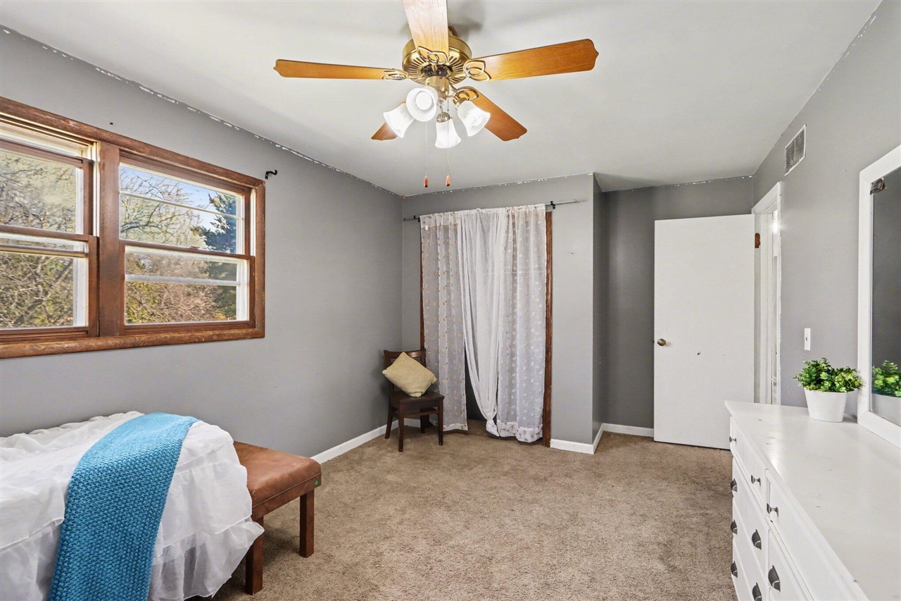 1409 Bacon Avenue, Portage, MI, 49002-7116