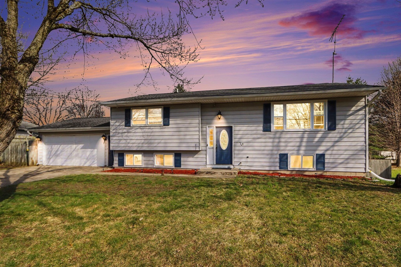 1409 Bacon Avenue, Portage, MI, 49002-7116