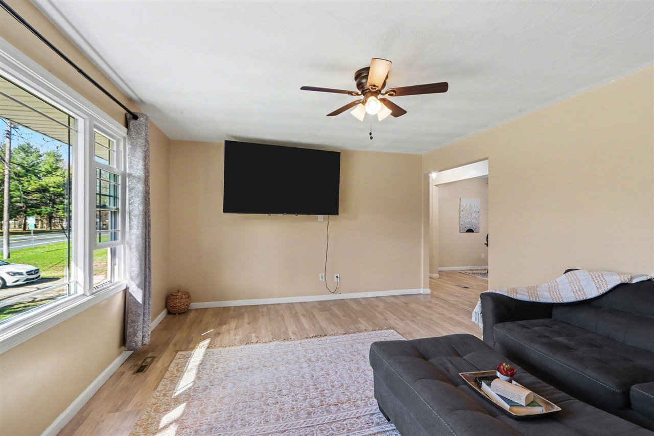 1409 Bacon Avenue, Portage, MI, 49002-7116