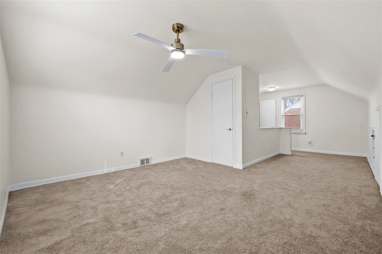 16267 Edmore Drive, Detroit, MI, 48205-1434