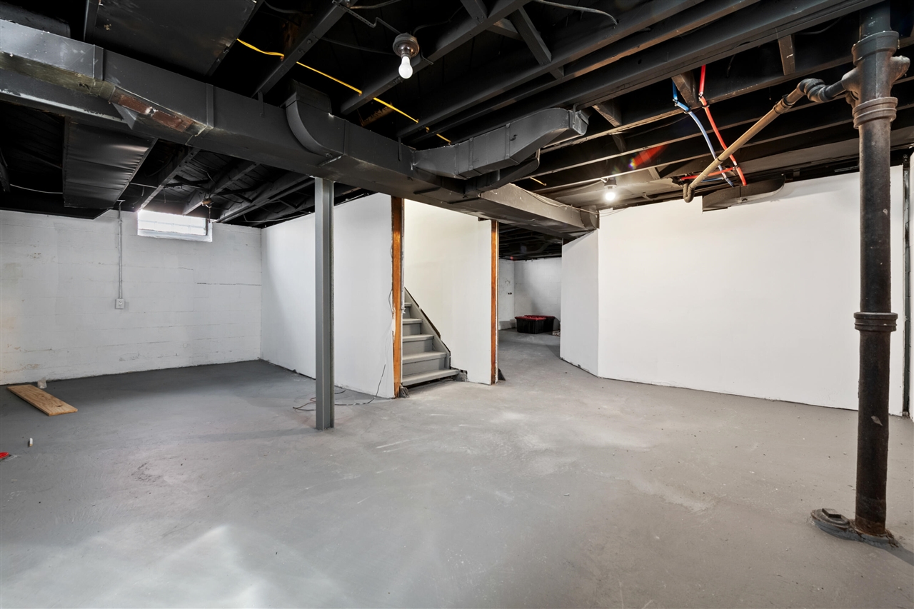 16267 Edmore Drive, Detroit, MI, 48205-1434