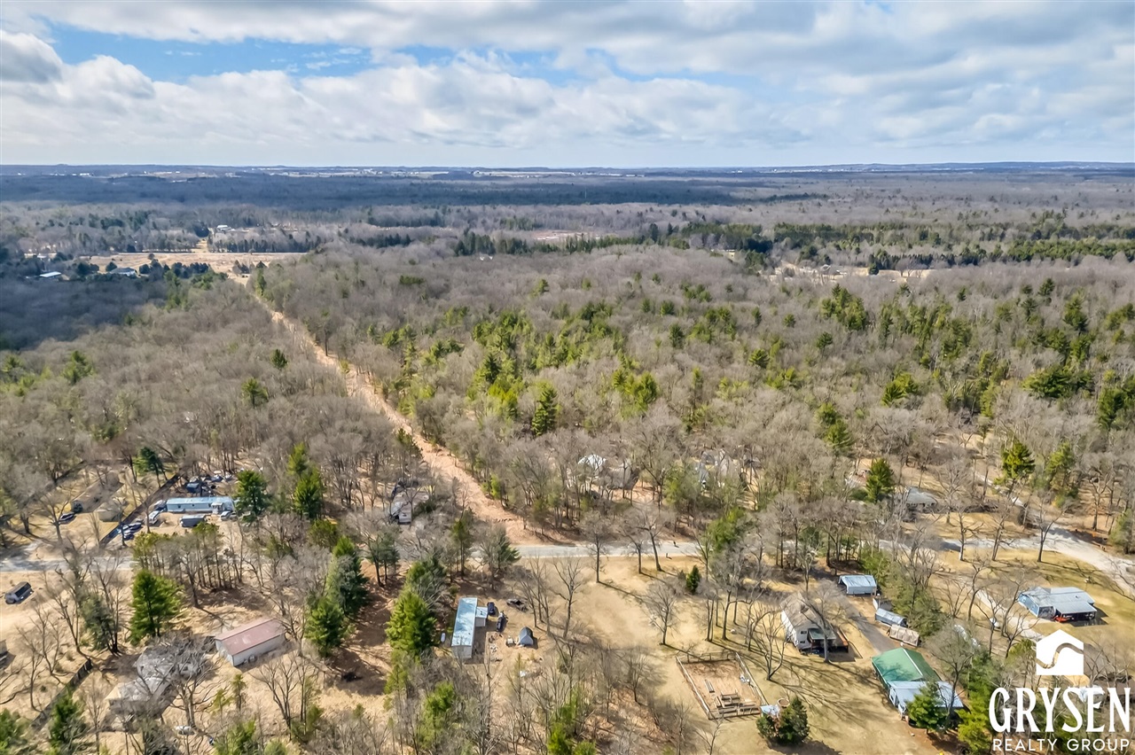W Road, Montague, MI, 49437