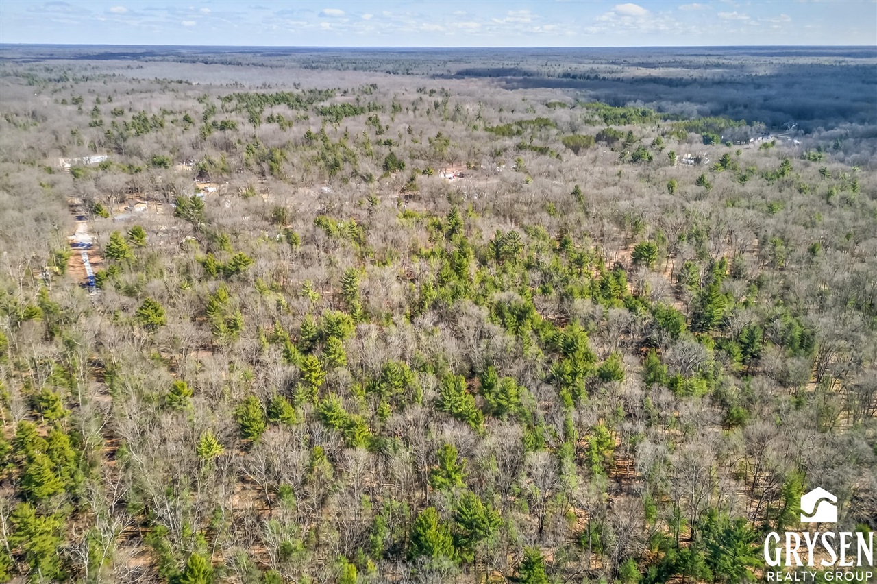 W Road, Montague, MI, 49437