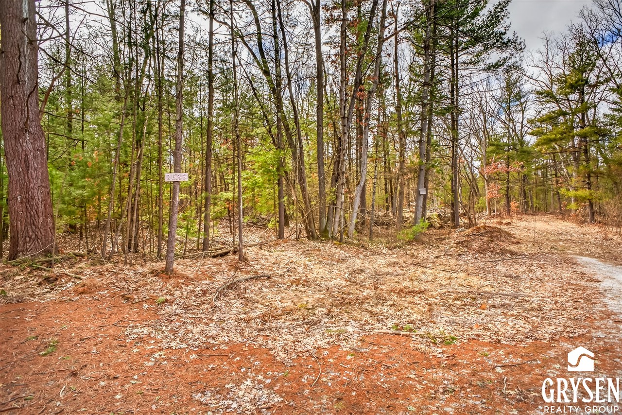 W Road, Montague, MI, 49437