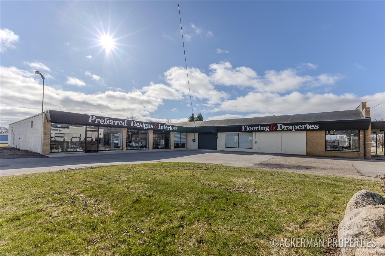 2941 Main Street, Marlette, MI, 48453 1110