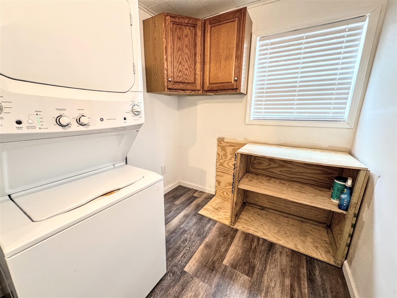 216 Fern Avenue, Cadillac, MI, 49601-9616