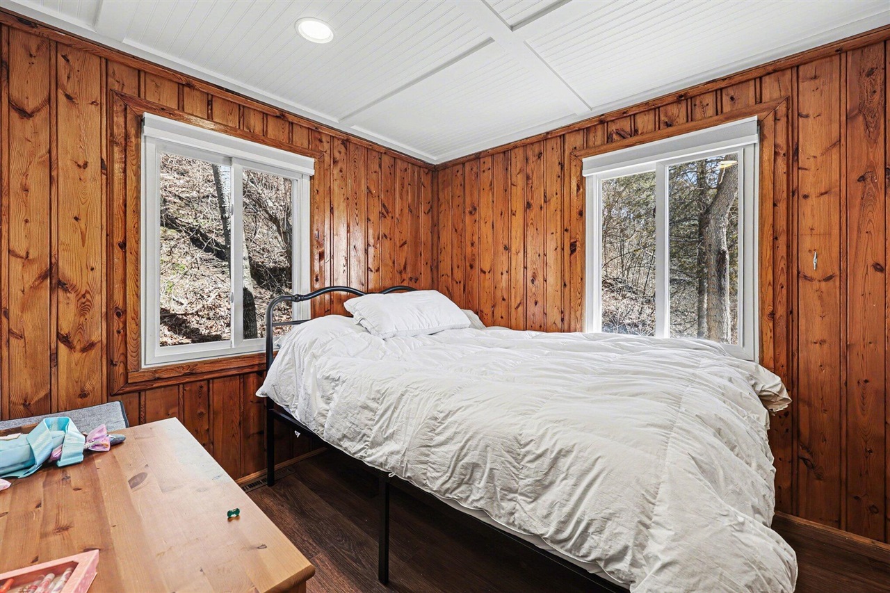 5884 Rays Drive, Onsted, MI, 49265-9817