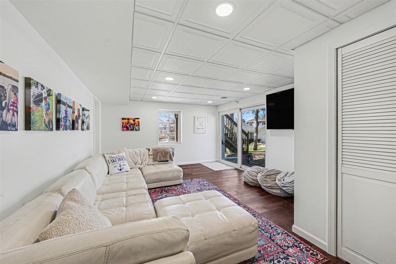 5884 Rays Drive, Onsted, MI, 49265-9817