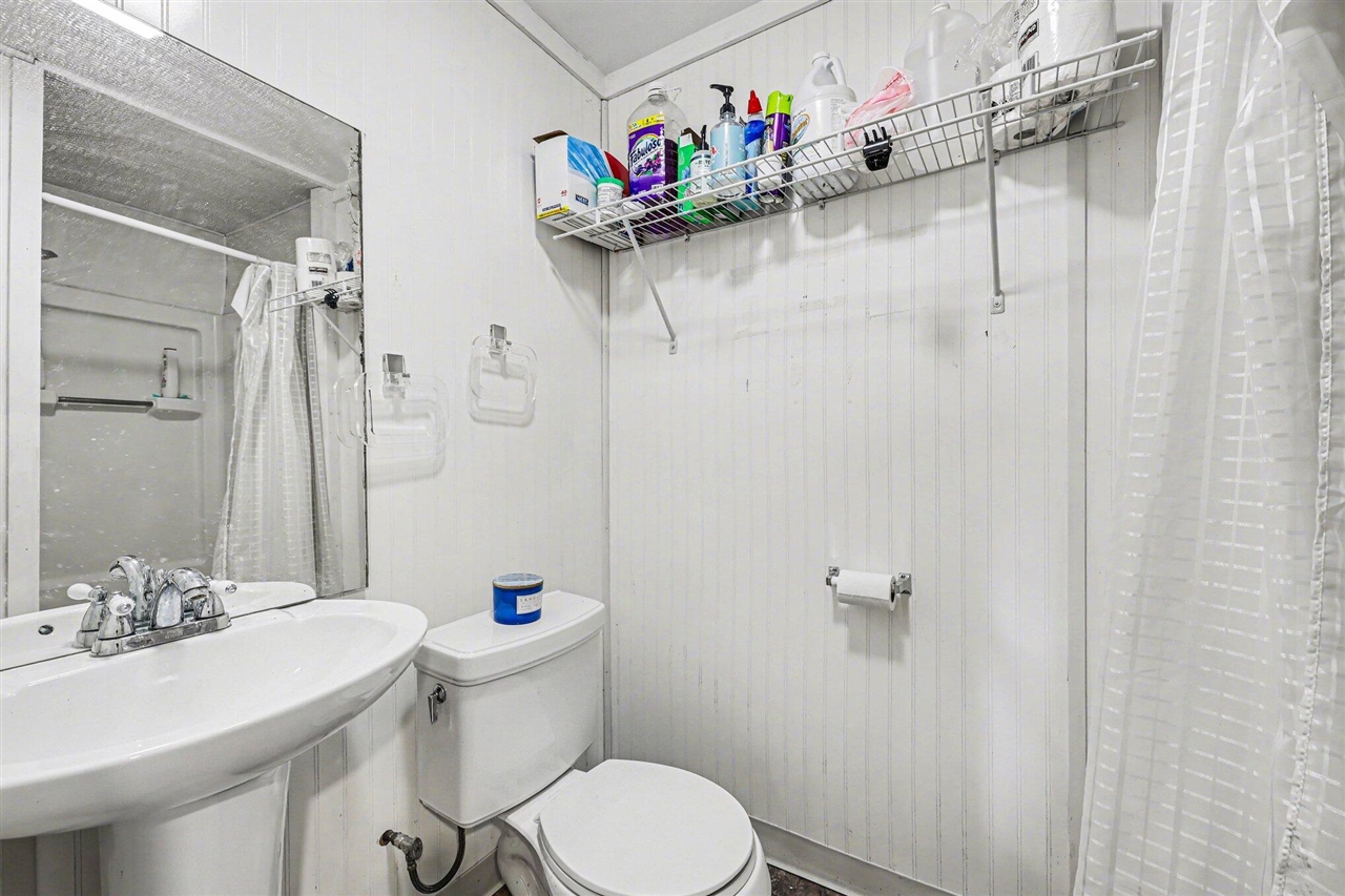 5884 Rays Drive, Onsted, MI, 49265-9817