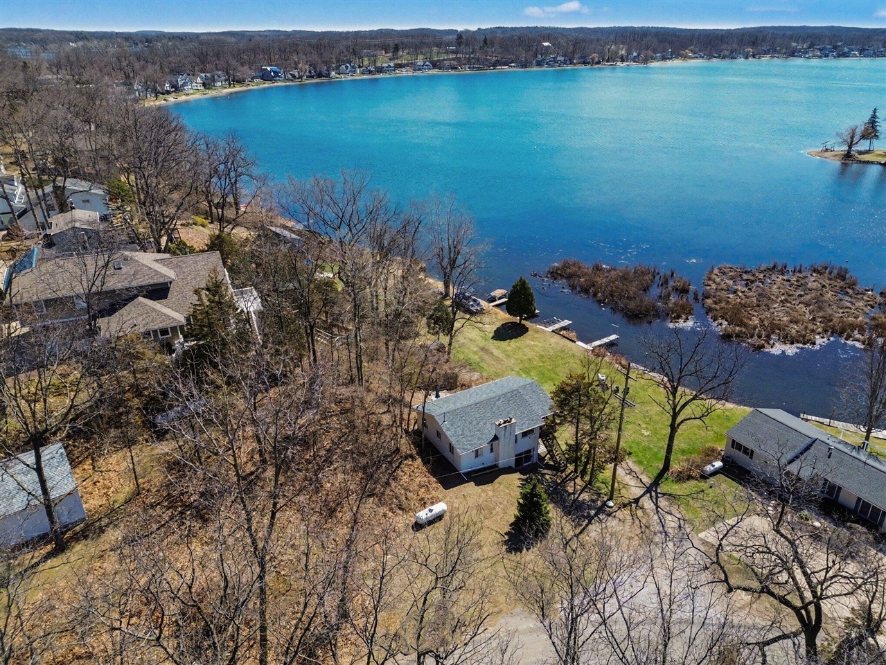 5884 Rays Drive, Onsted, MI, 49265-9817