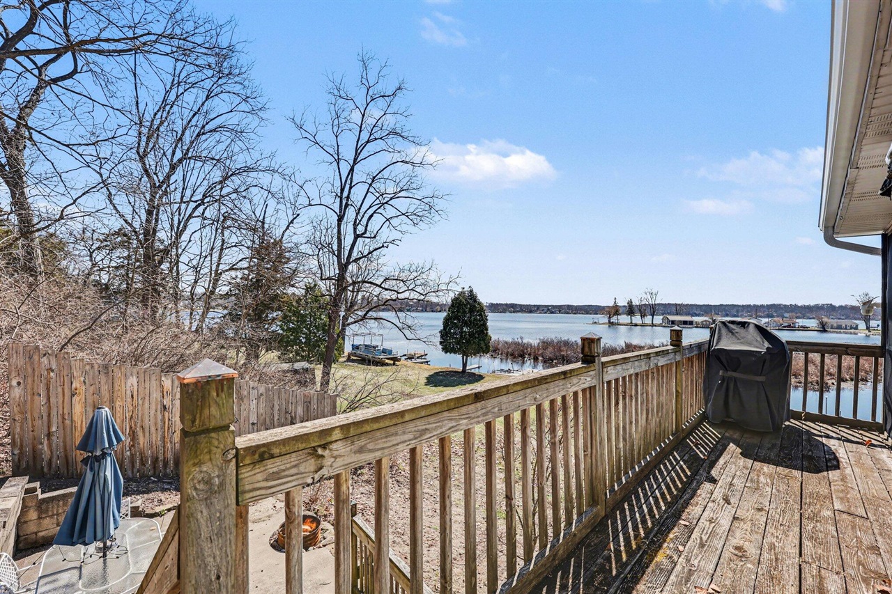 5884 Rays Drive, Onsted, MI, 49265-9817