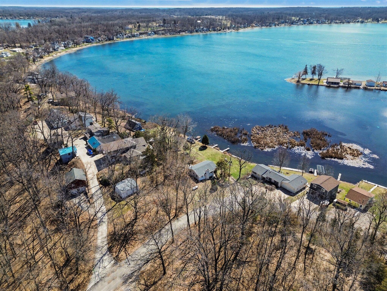 5884 Rays Drive, Onsted, MI, 49265-9817