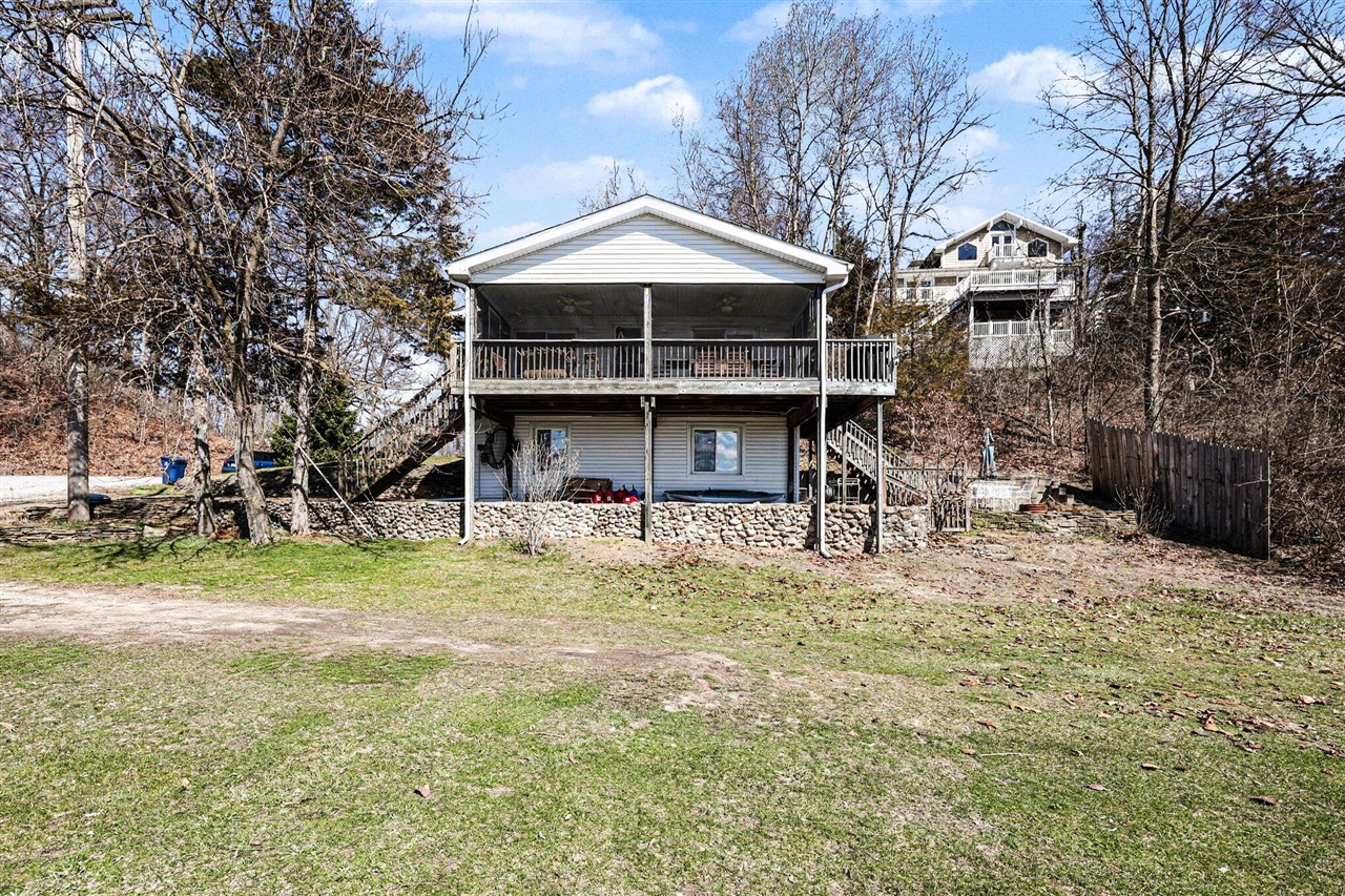 5884 Rays Drive, Onsted, MI, 49265-9817