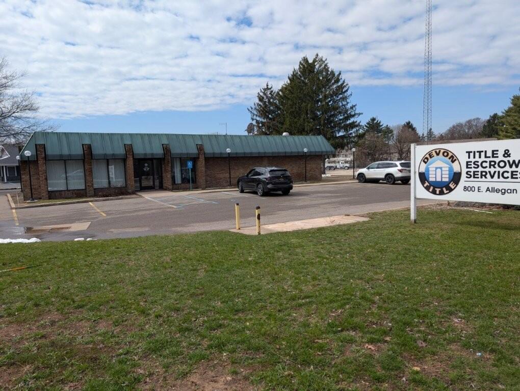 800 E Allegan Street, Otsego, MI, 49078-1302