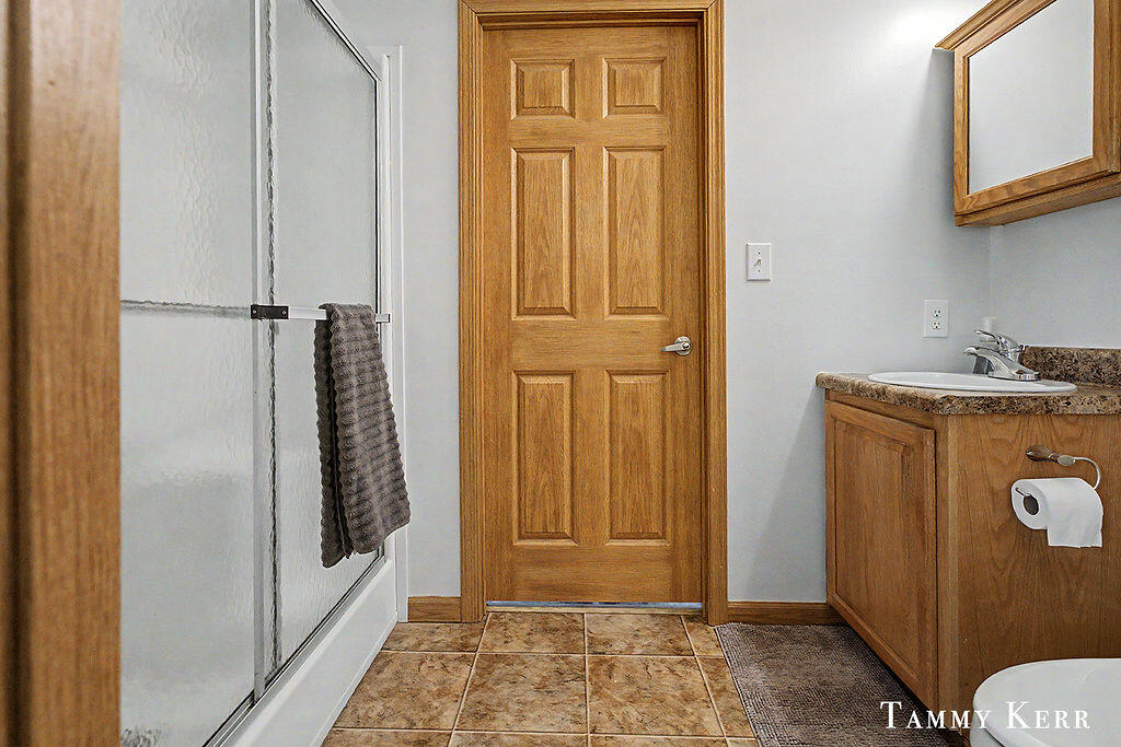 6490 135th Avenue, Saugatuck, MI, 49453-9612