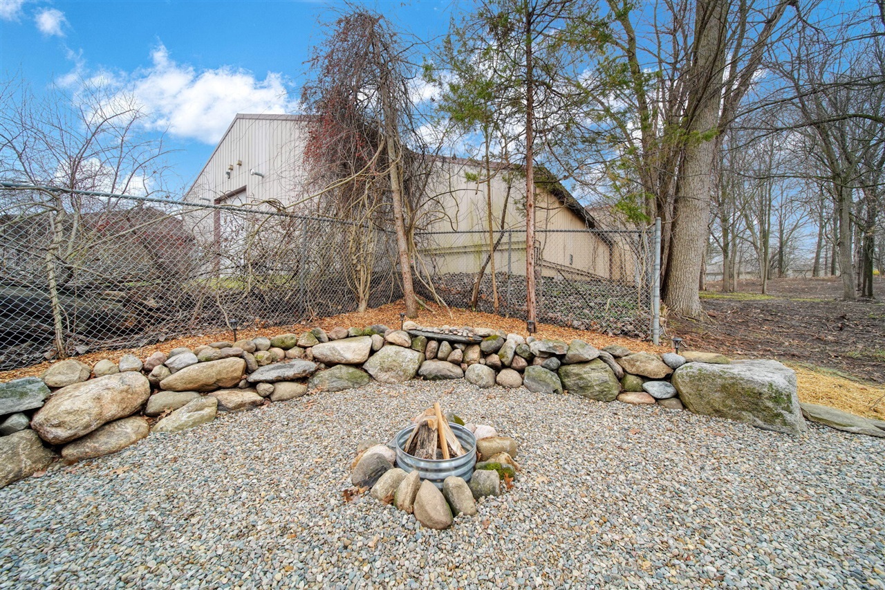 515 Territorial Road, Manchester, MI, 48158-8659