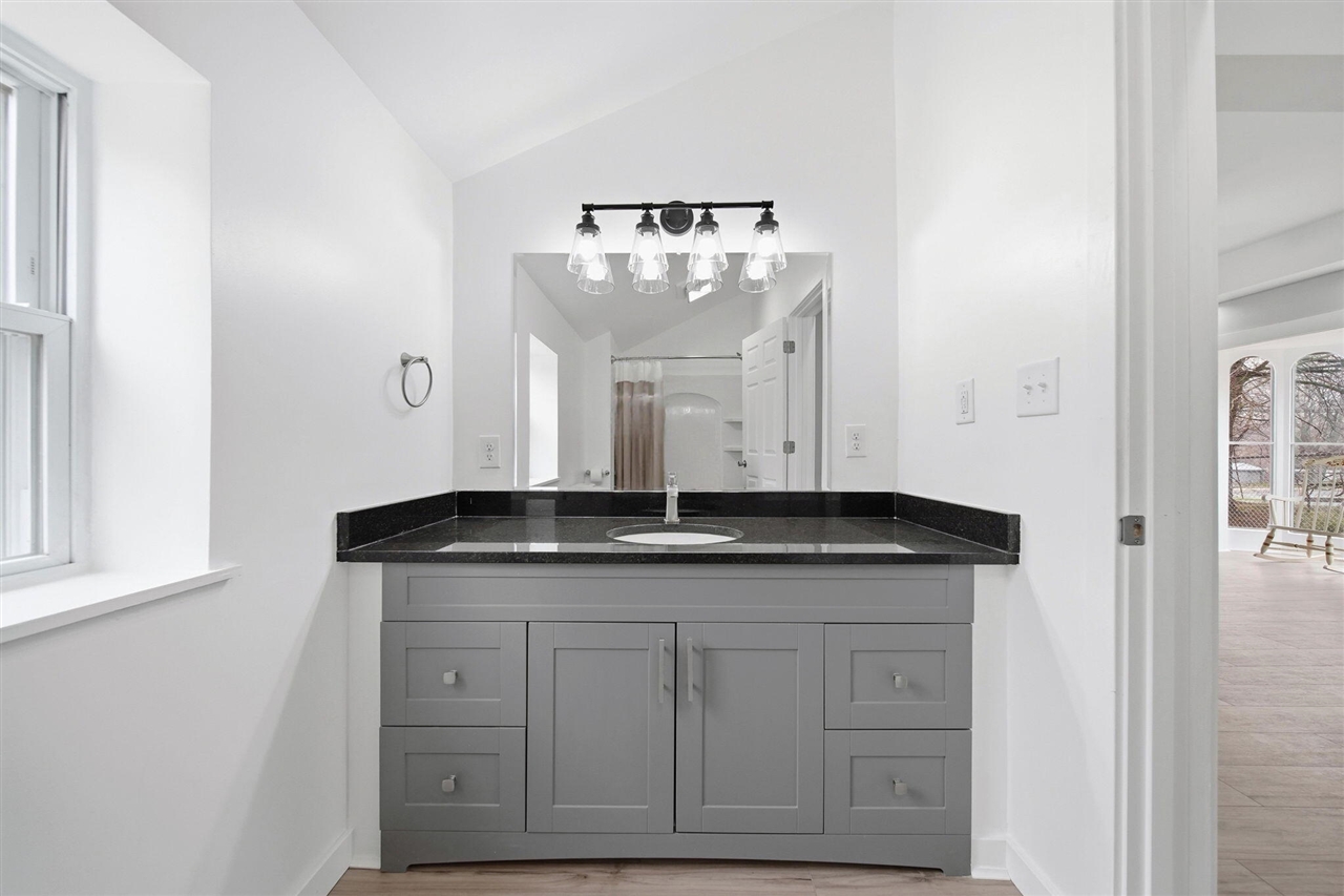 515 Territorial Road, Manchester, MI, 48158-8659