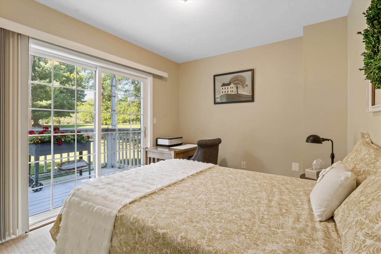 61140 Lenawee Road, Cassopolis, MI, 49031-9428