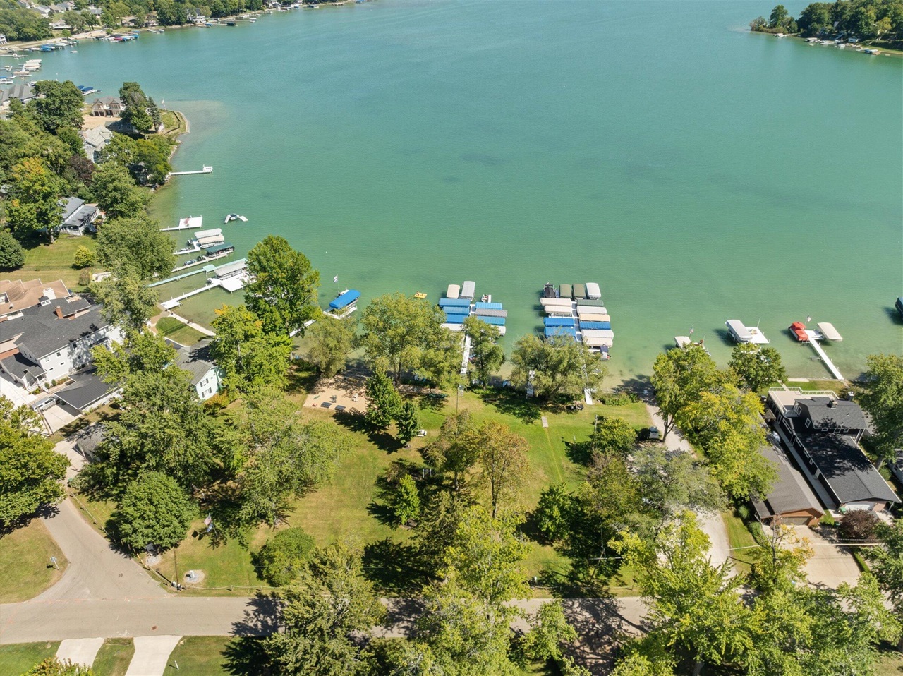 61140 Lenawee Road, Cassopolis, MI, 49031-9428