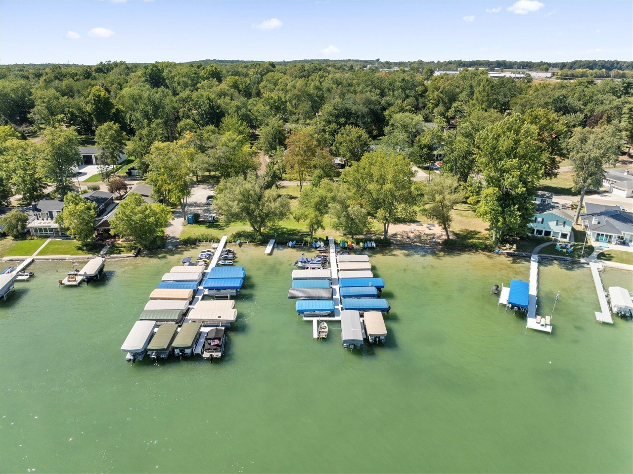 61140 Lenawee Road, Cassopolis, MI, 49031-9428