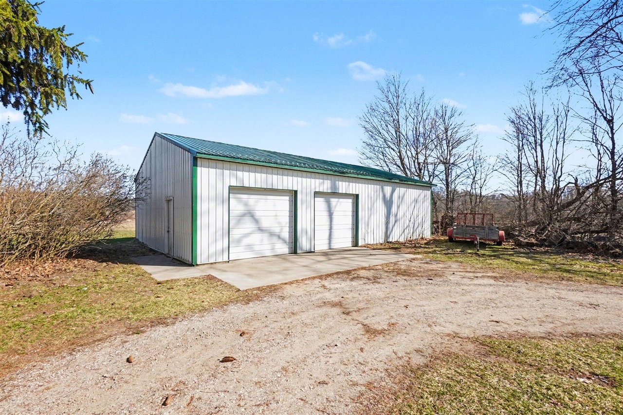 158 N 72nd Avenue, Hart, MI, 49420-8537