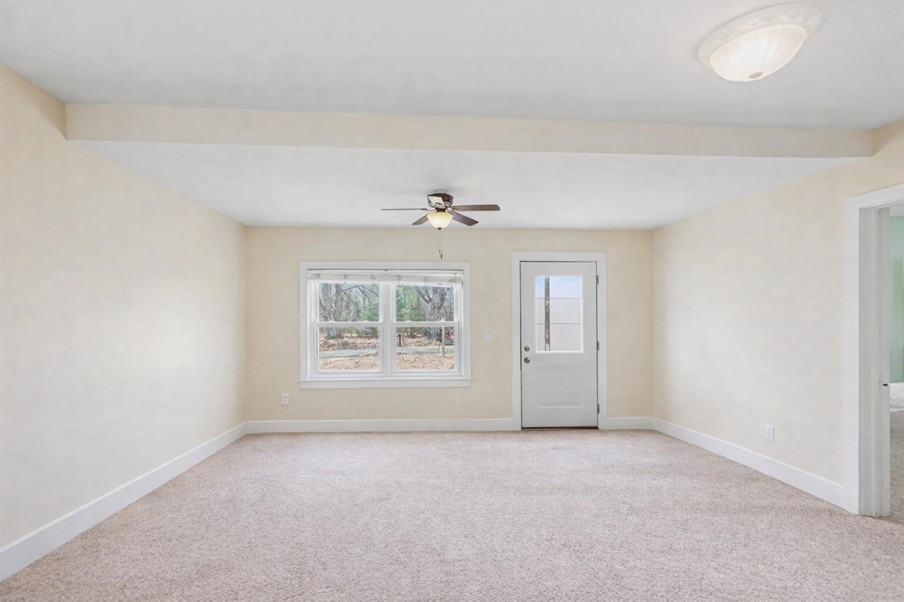 158 N 72nd Avenue, Hart, MI, 49420-8537