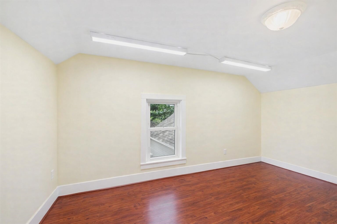 158 N 72nd Avenue, Hart, MI, 49420-8537