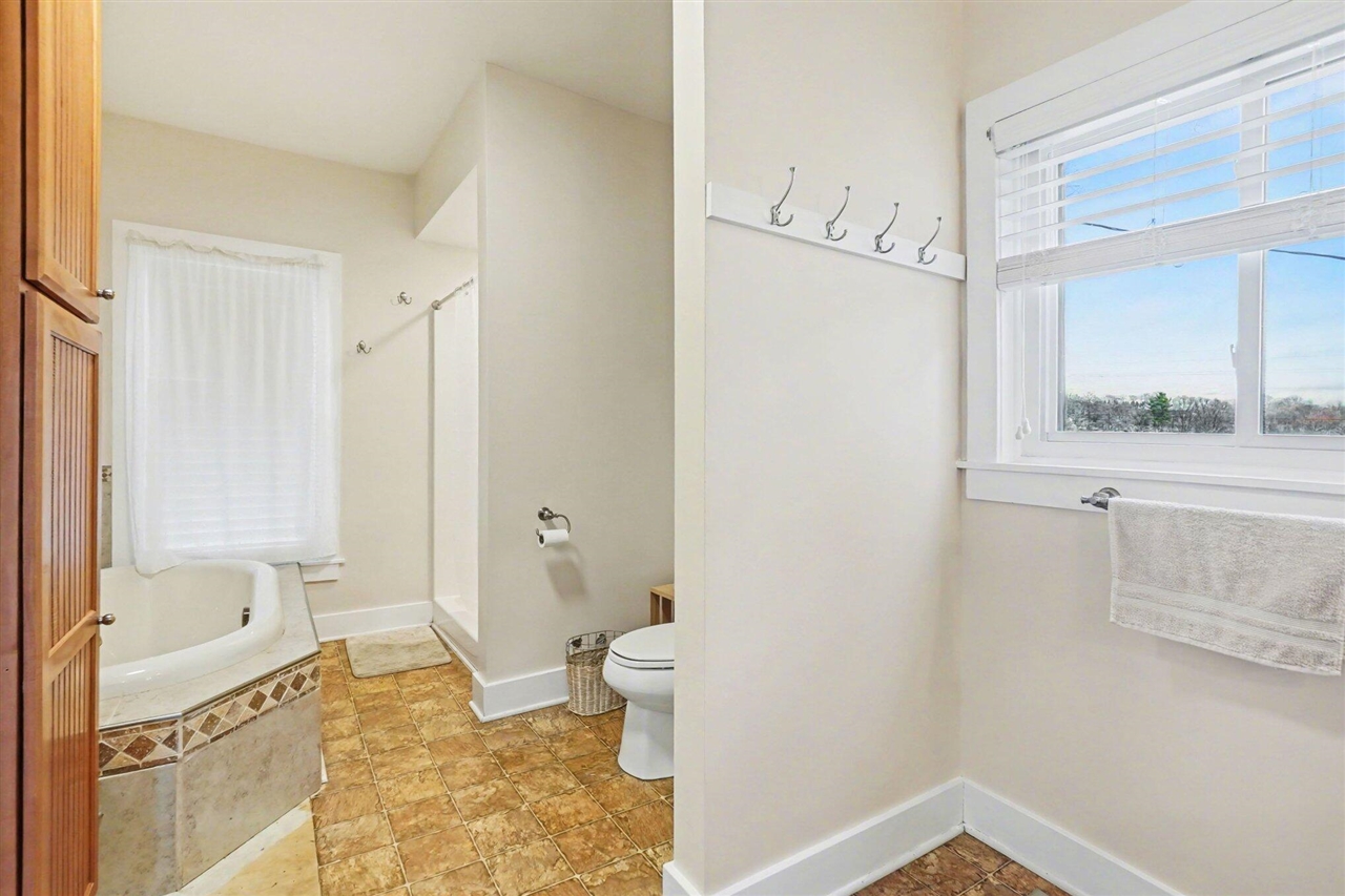 158 N 72nd Avenue, Hart, MI, 49420-8537