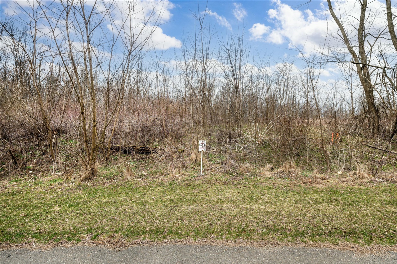 1st image of Unit 15 Long Lake Dr, Cassopolis, MI 49031 | MLS# 70522289