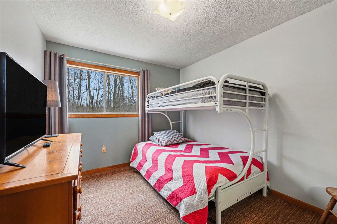 1610 Mull Road, Tipton, MI, 49287-9611