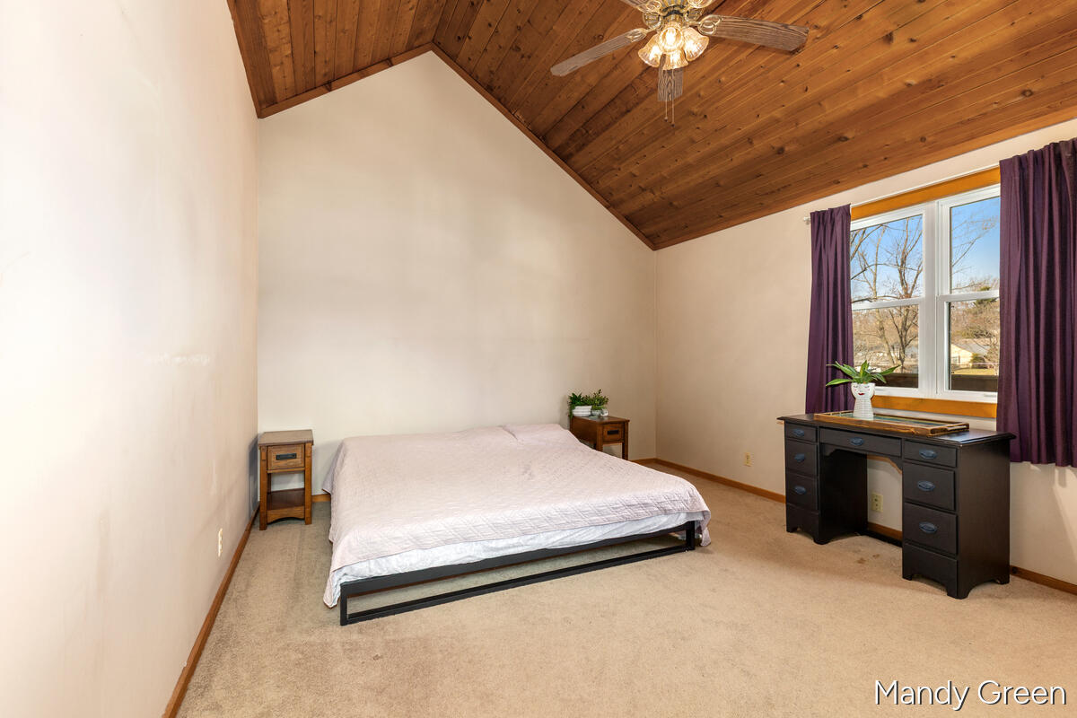 810 W South Street, Greenville, MI, 48838