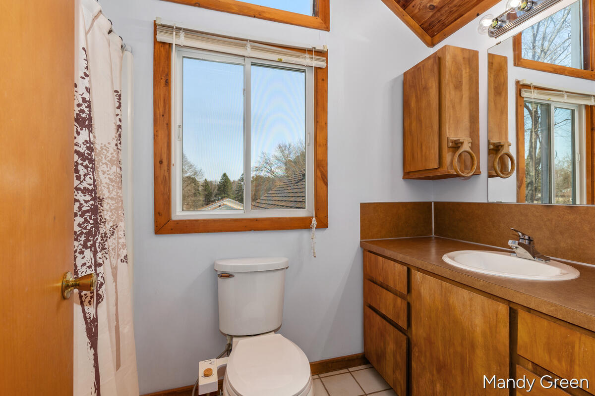 810 W South Street, Greenville, MI, 48838