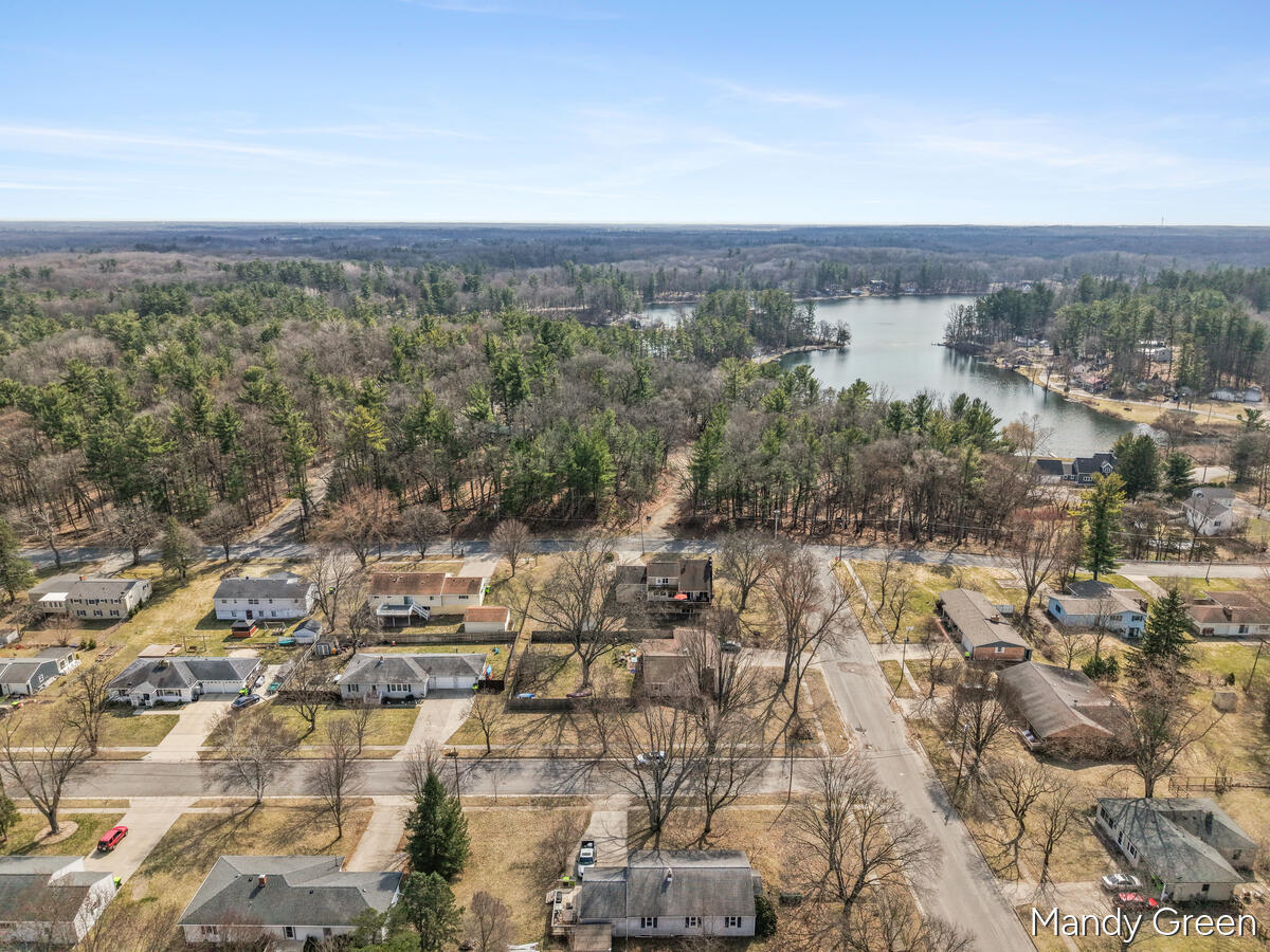 810 W South Street, Greenville, MI, 48838