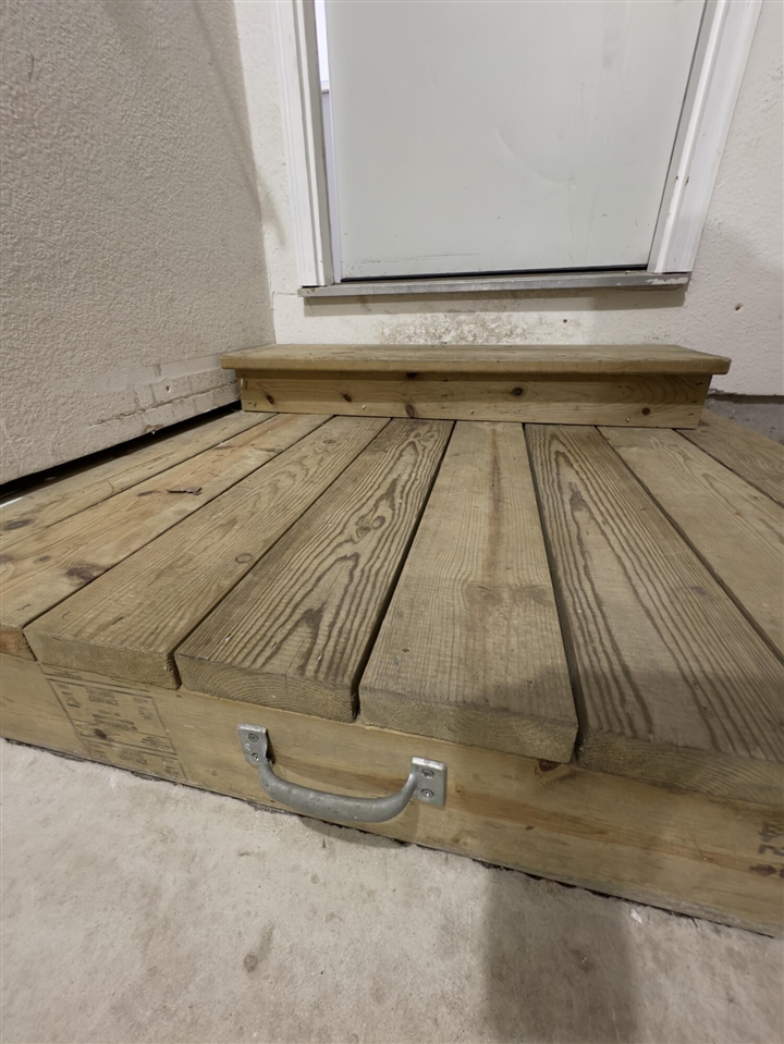 15577 Pine Street, Grand Haven, MI, 49417