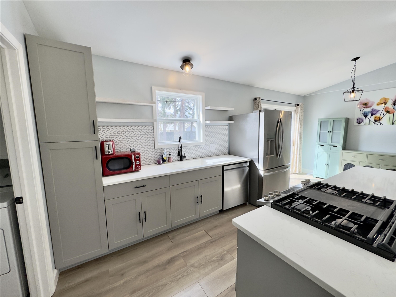 15577 Pine Street, Grand Haven, MI, 49417