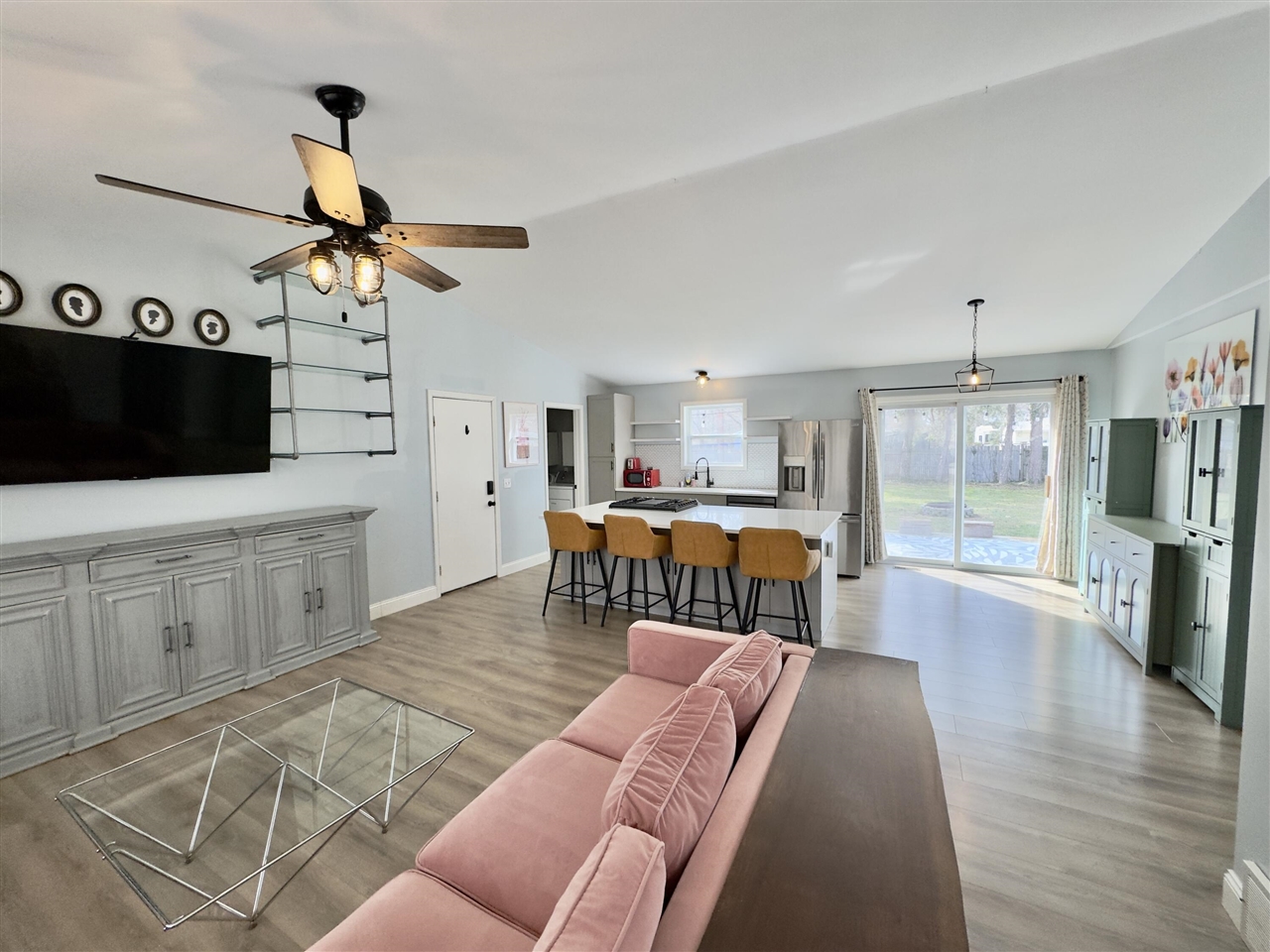 15577 Pine Street, Grand Haven, MI, 49417