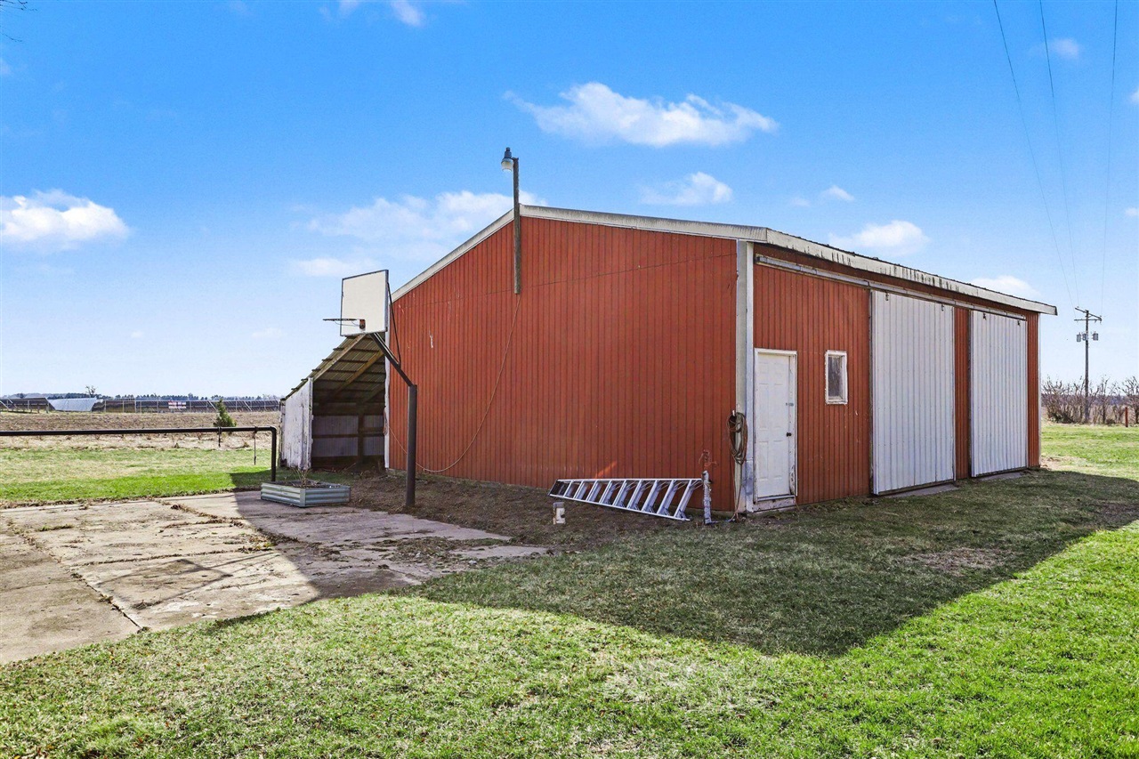 14300 H Drive, Battle Creek, MI, 49014