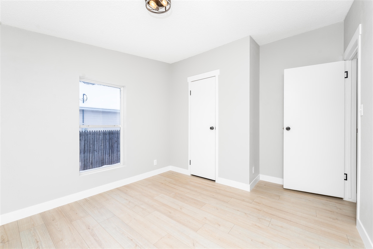 6818 E T Avenue, Vicksburg, MI, 49097-8362