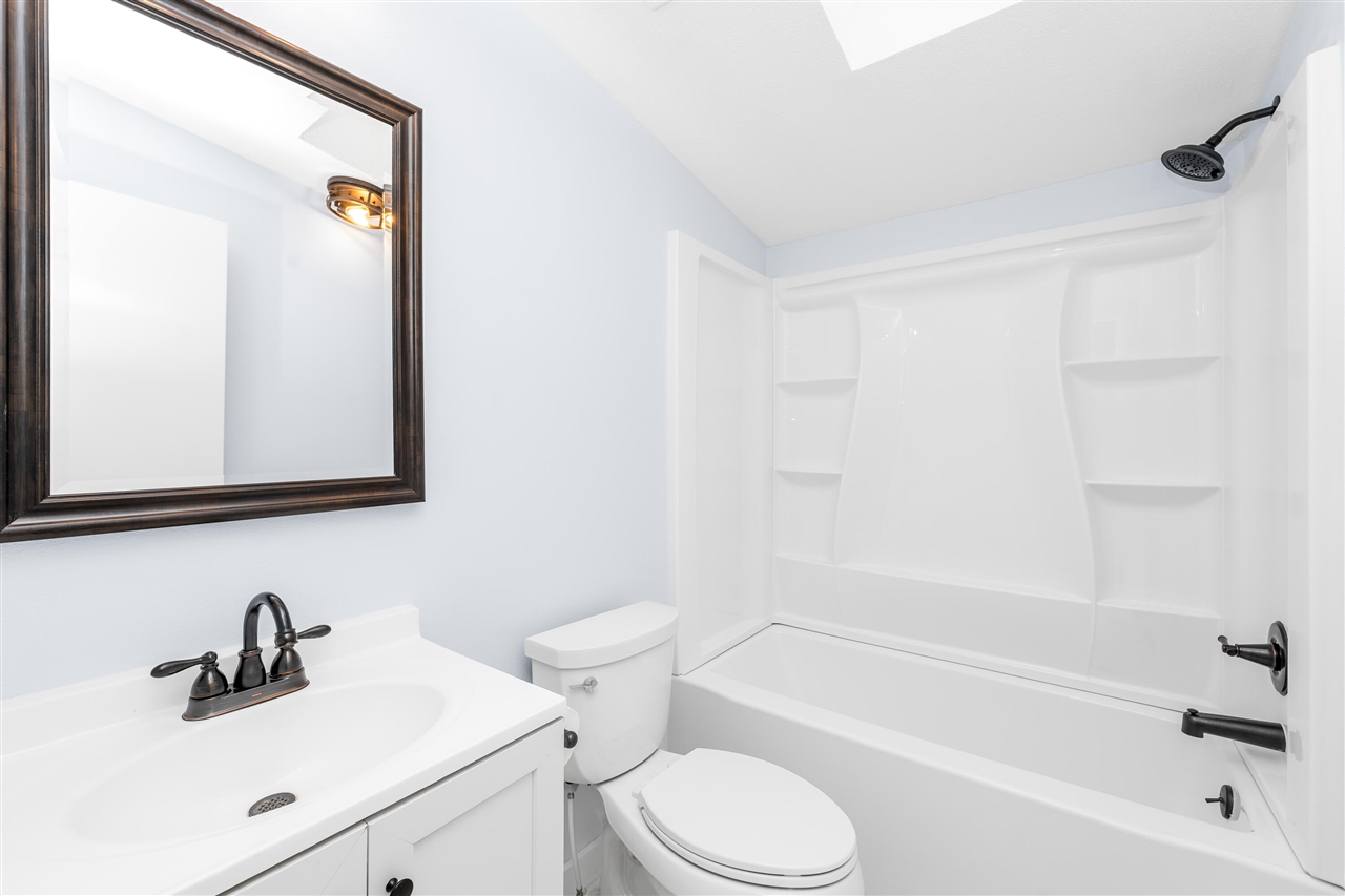 6818 E T Avenue, Vicksburg, MI, 49097-8362