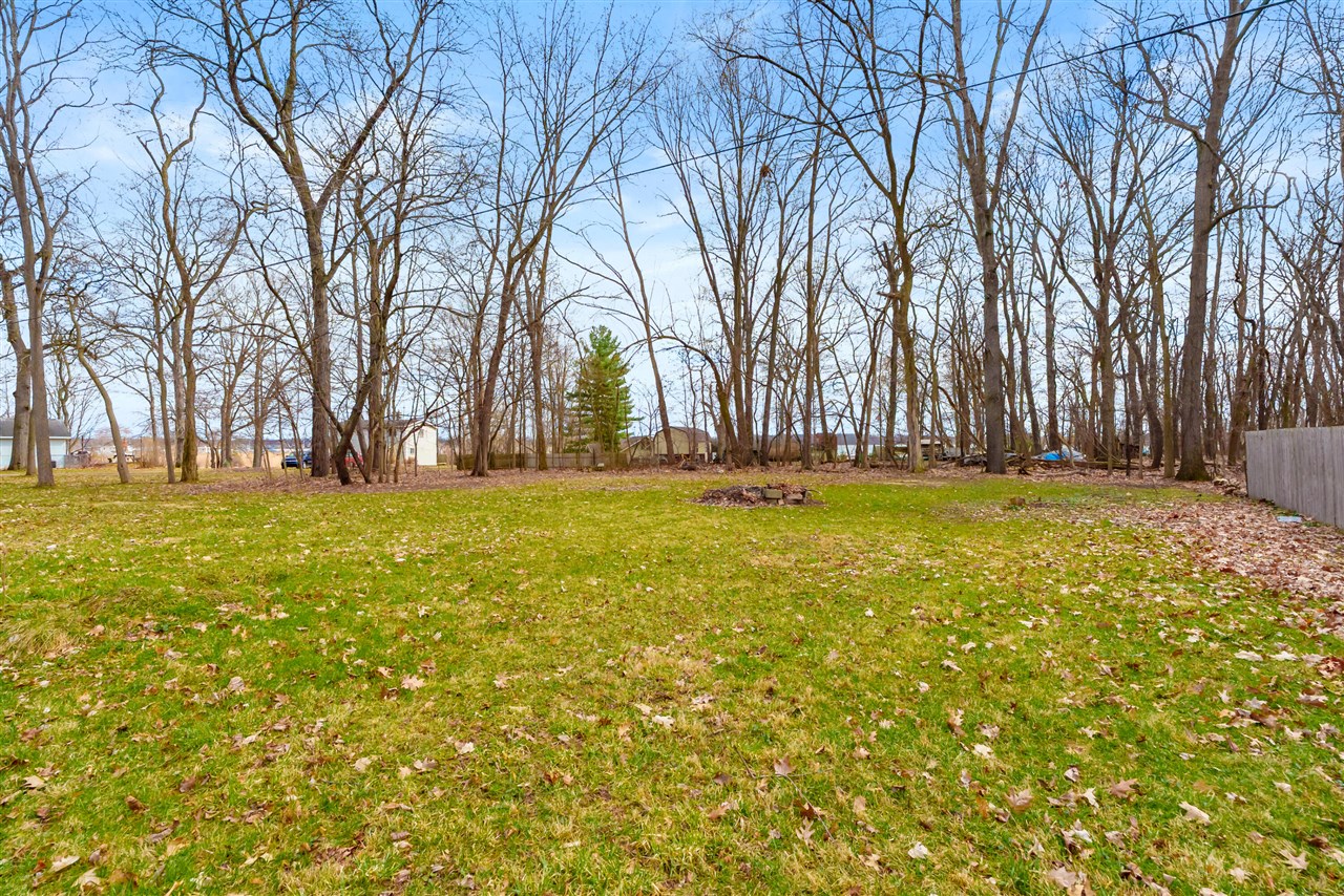 6818 E T Avenue, Vicksburg, MI, 49097-8362