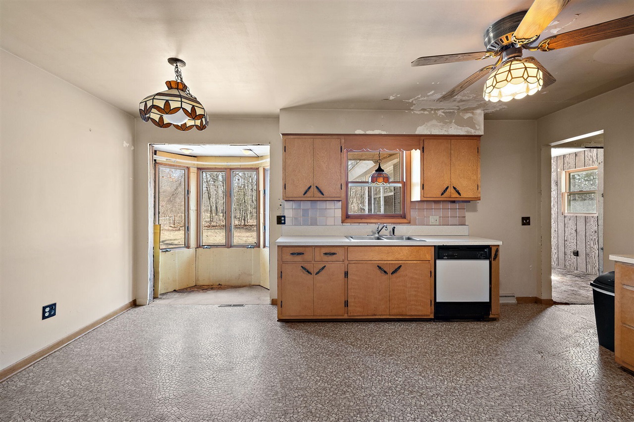 1288 Aspacia Street, Muskegon, MI, 49445-2004