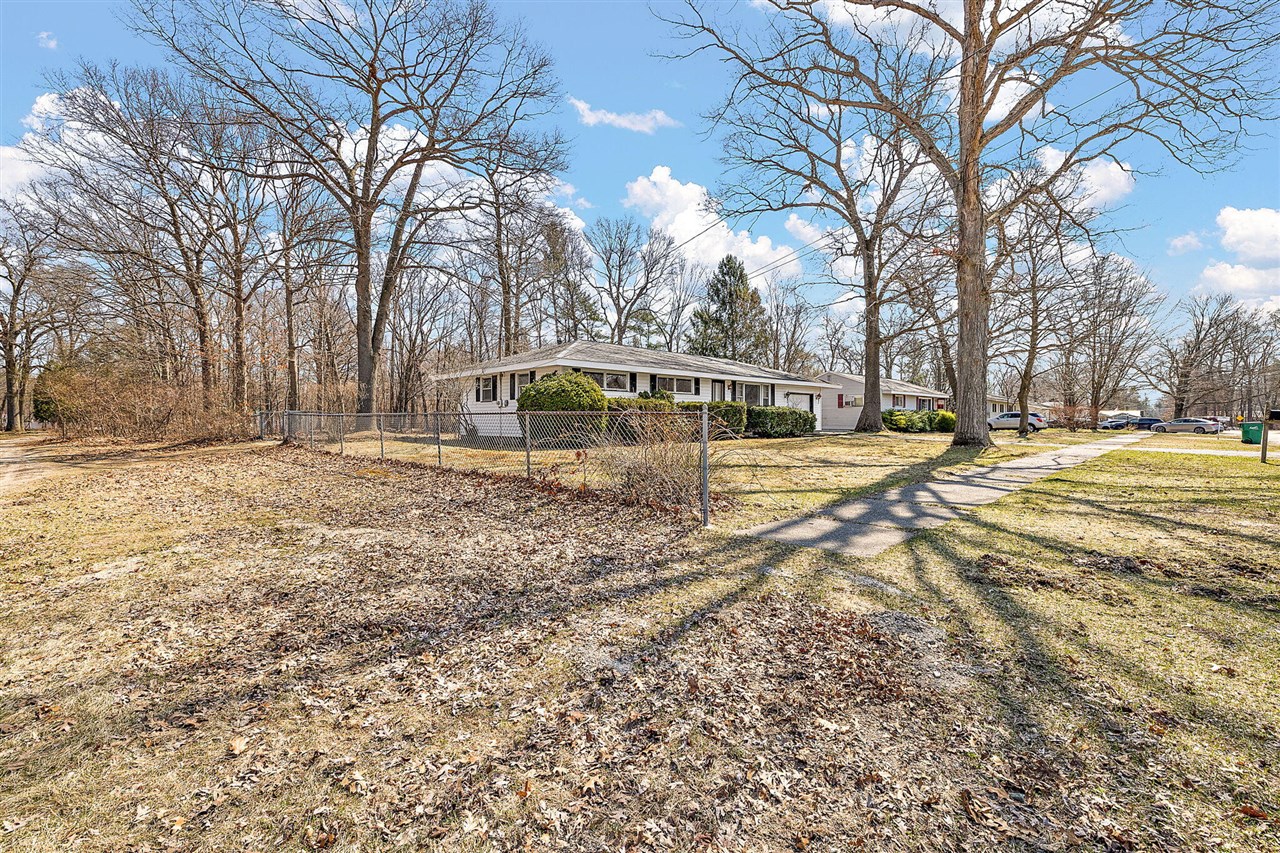 1288 Aspacia Street, Muskegon, MI, 49445-2004