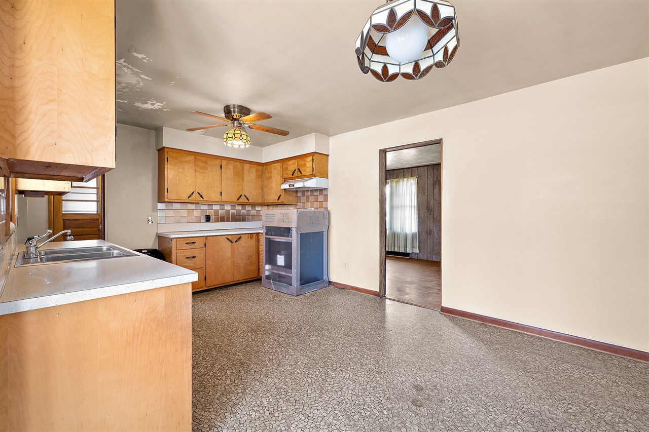 1288 Aspacia Street, Muskegon, MI, 49445-2004